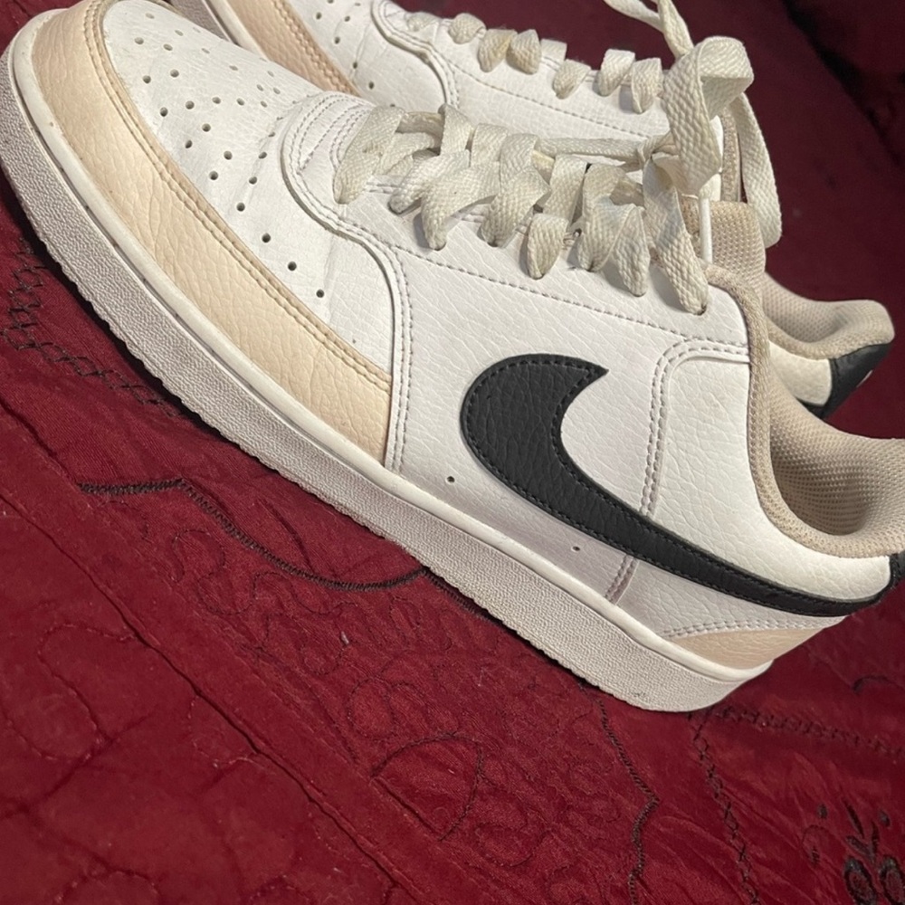 Wmns Court Vision Low 'White Light Soft Pink'